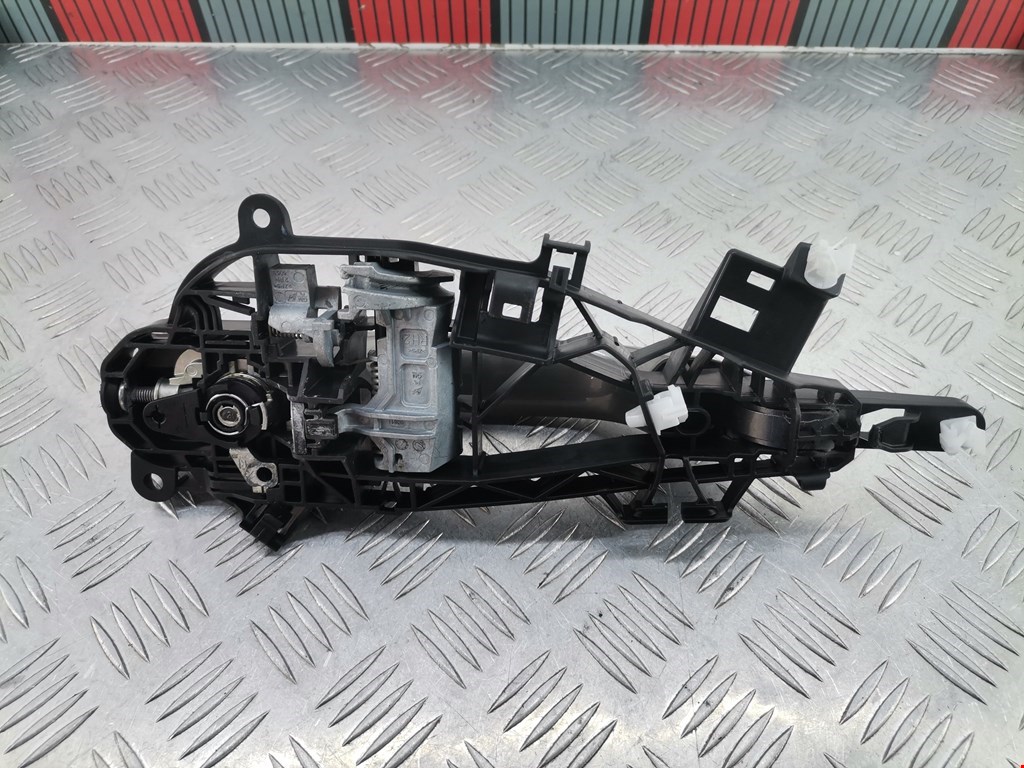 Ручка двери передней наружная правая OPEL Astra K 2015-2021