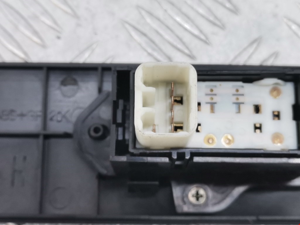 Кнопка стеклоподъемника LEXUS RX 300 1997-2003