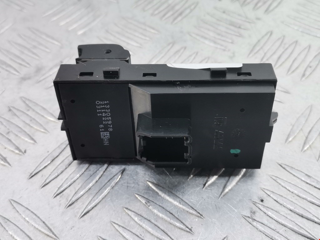 Блок управления стеклоподъемниками OPEL Meriva B 2010-2018