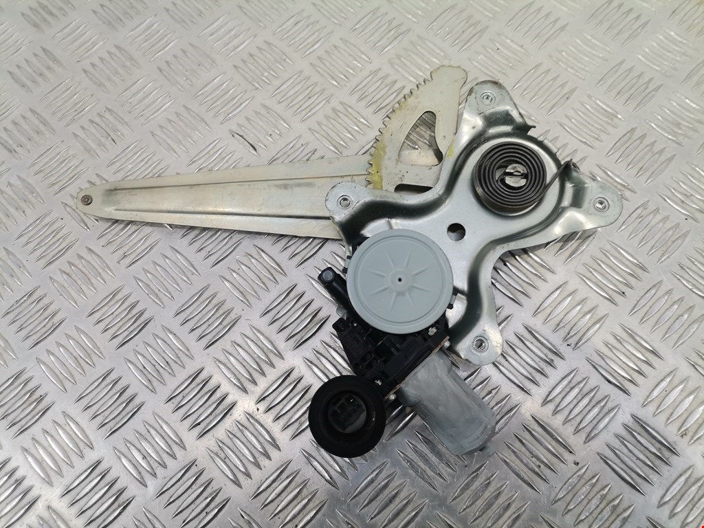 Стеклоподъемник задний левый LEXUS RX 300\330\350\400H 2003-2009