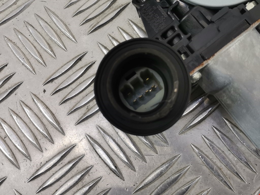 Стеклоподъемник задний левый LEXUS RX 300\330\350\400H 2003-2009