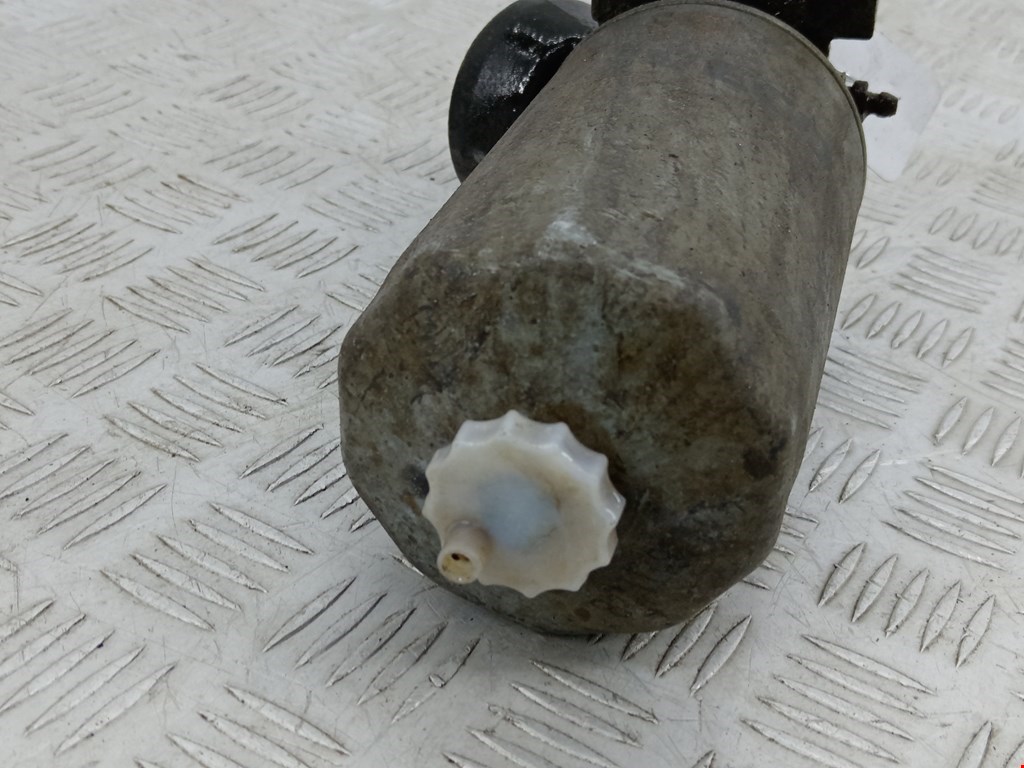 Корпус топливного фильтра IVECO EuroCargo II 2003-2008