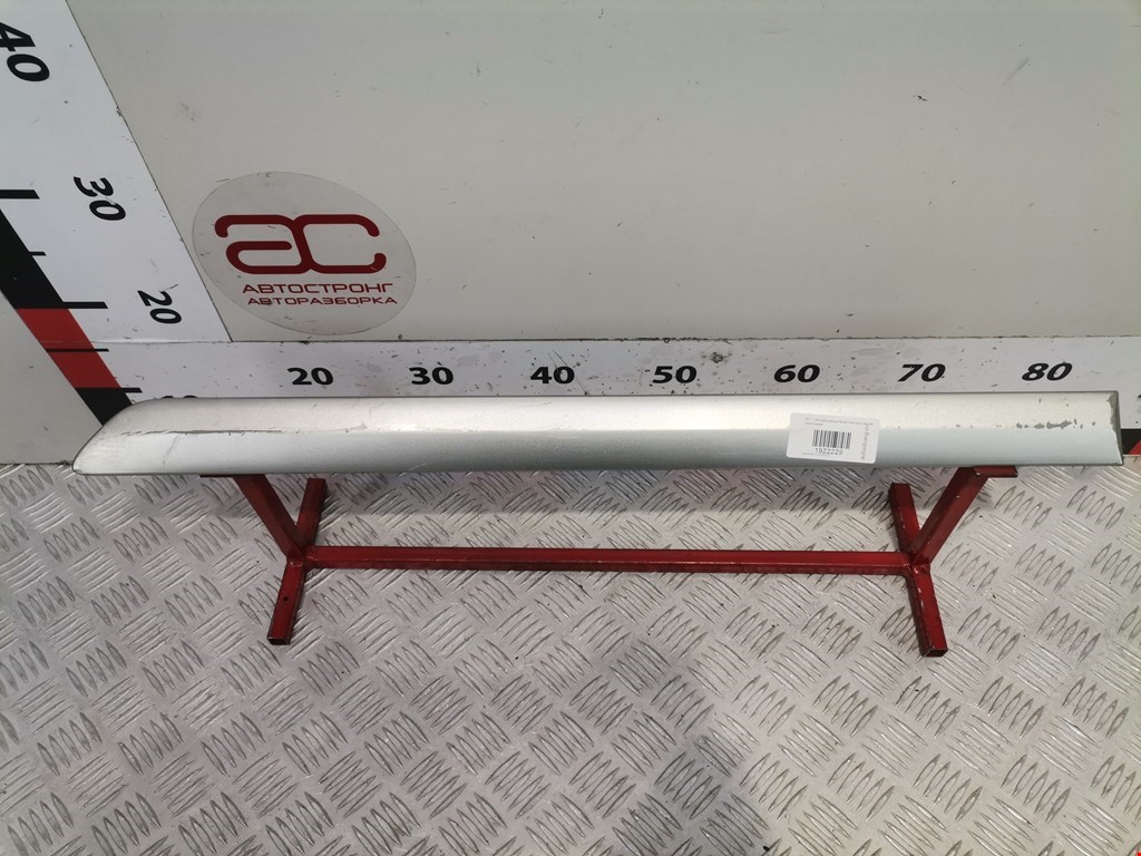 Накладка декоративная (молдинг) двери задней левой Lexus RX 2 (XU30) (2003-2009)