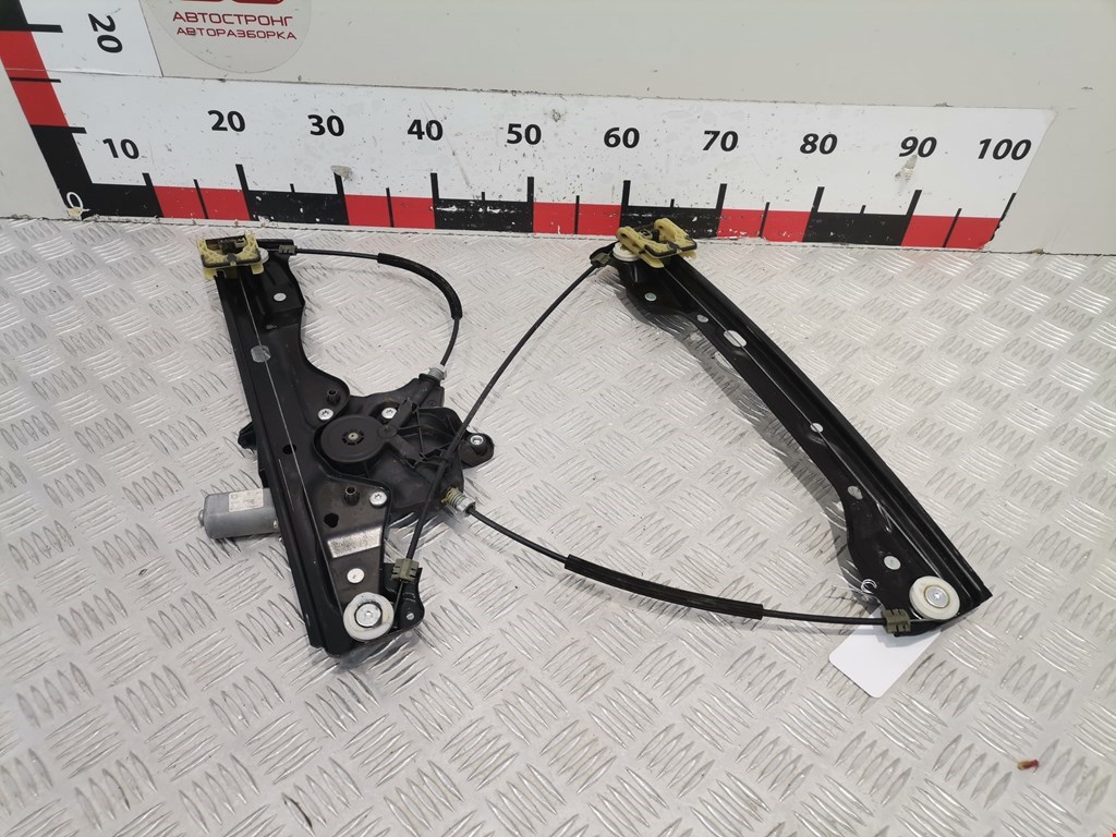Стеклоподъемник передний правый OPEL Astra K 2015-2021
