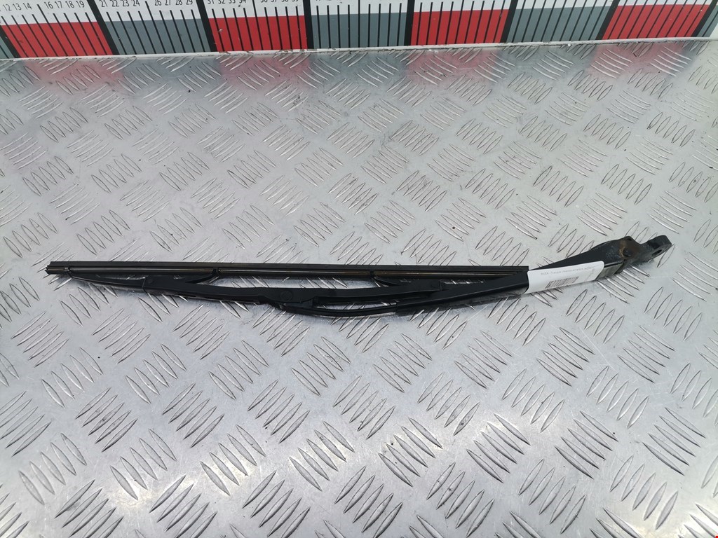 Поводок дворника задний (заднего) MERCEDES-BENZ C-Class C-klasse W203 2000-2007