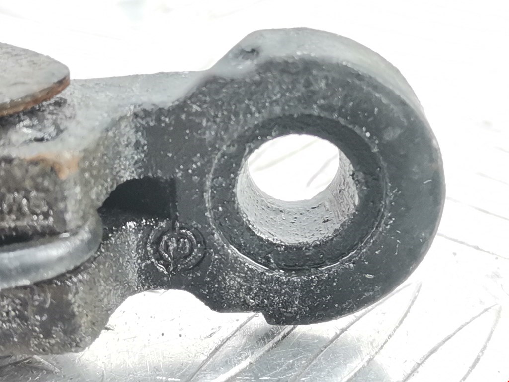 Поводок дворника задний (заднего) MERCEDES-BENZ C-Class C-klasse W203 2000-2007