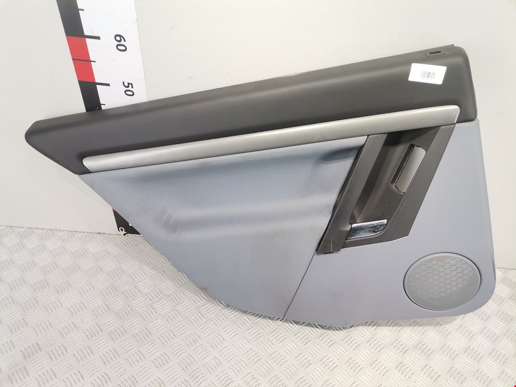 Обшивка двери задняя левая OPEL Signum 2003-2008