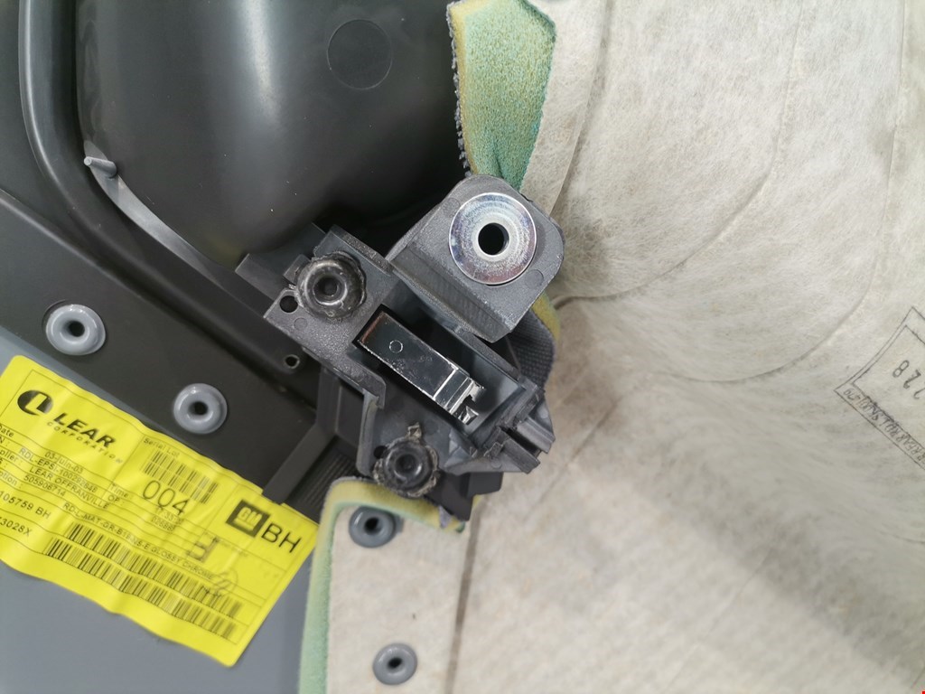 Обшивка двери задняя левая OPEL Signum 2003-2008