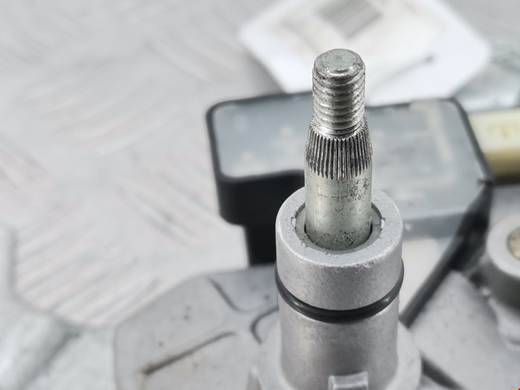 Моторчик стеклоочистителя задний SUZUKI Swift 2004-2010