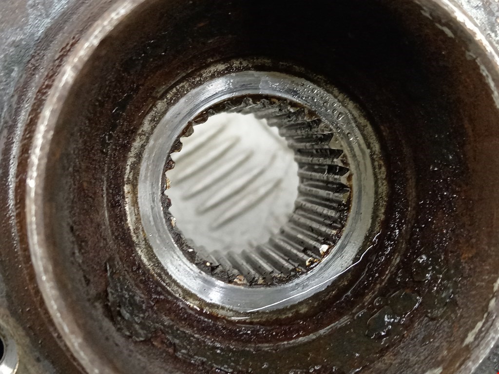 Ступица передняя правая BMW 3er E46 1998-2006