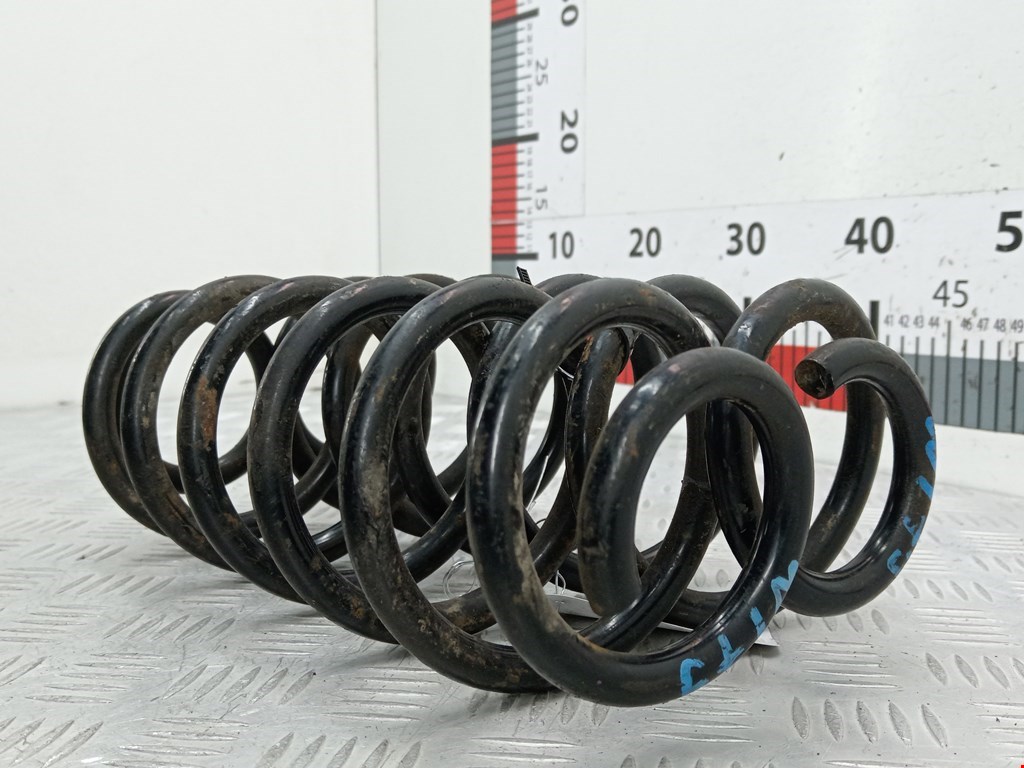 Пружина задняя левая/правая AUDI A3 8P 2003-2013