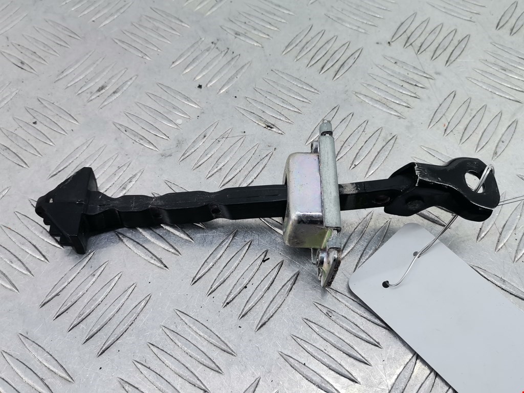 Ограничитель открывания двери MAZDA CX-3 2015-н.в.