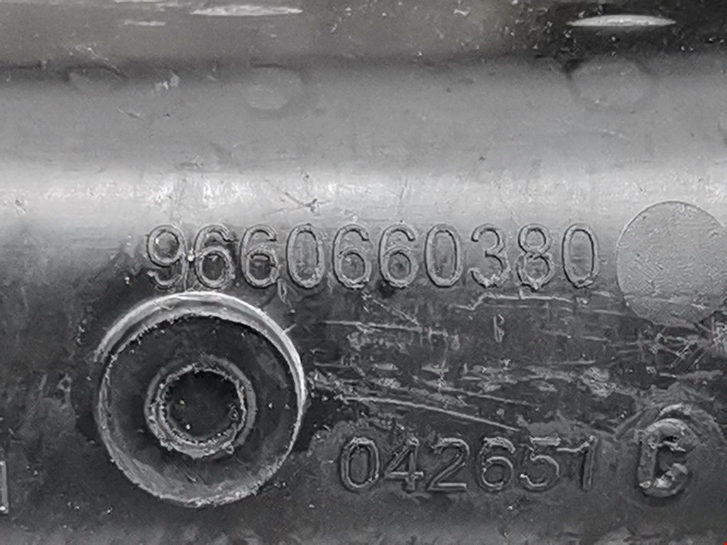 Корпус термостата CITROEN C4 Picasso 2006-2013