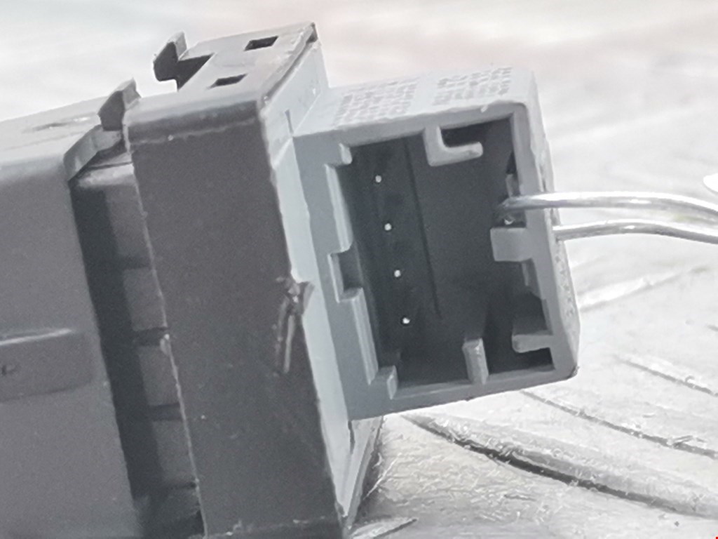 Кнопка стеклоподъемника AUDI A4 B8 2007-2015