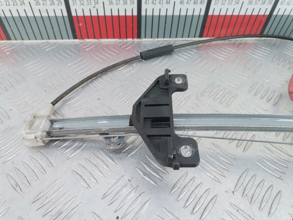 Стеклоподъемник задний левый HONDA CR-V II 2002-2007