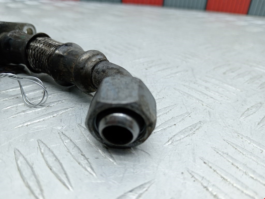 Трубка нагнетателя VOLKSWAGEN Passat B6 2005-2011