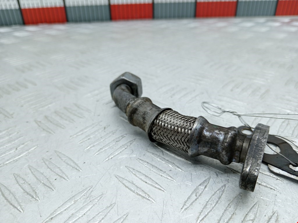 Трубка нагнетателя VOLKSWAGEN Passat B6 2005-2011