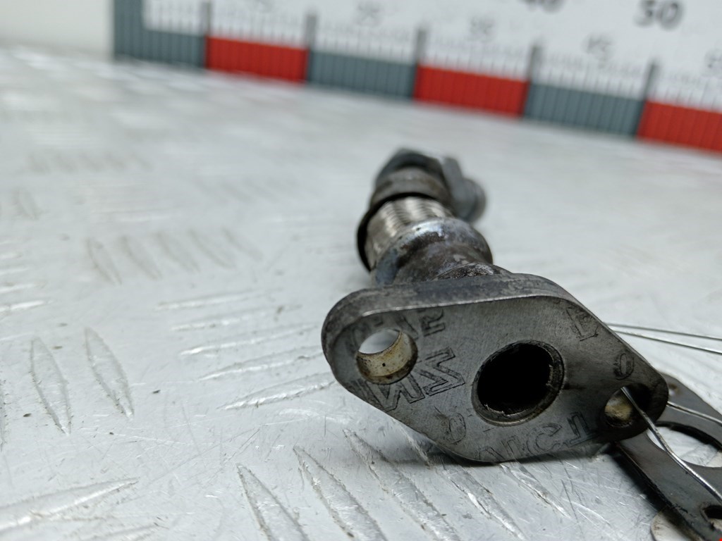 Трубка нагнетателя VOLKSWAGEN Passat B6 2005-2011