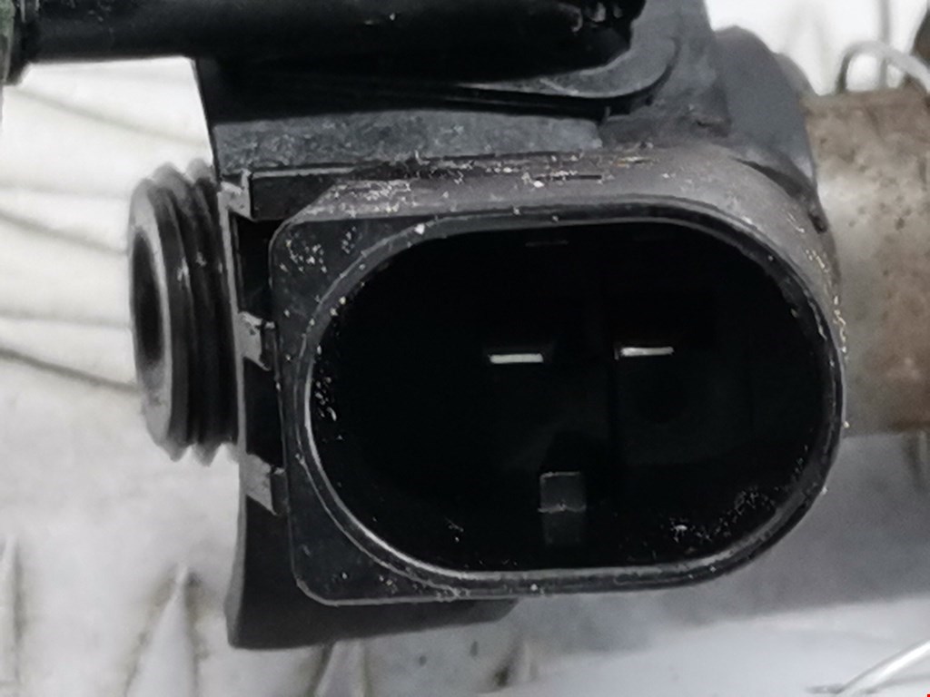 Форсунка дизельная электрическая BMW 7er 7 серия E65/E66 2001-2008