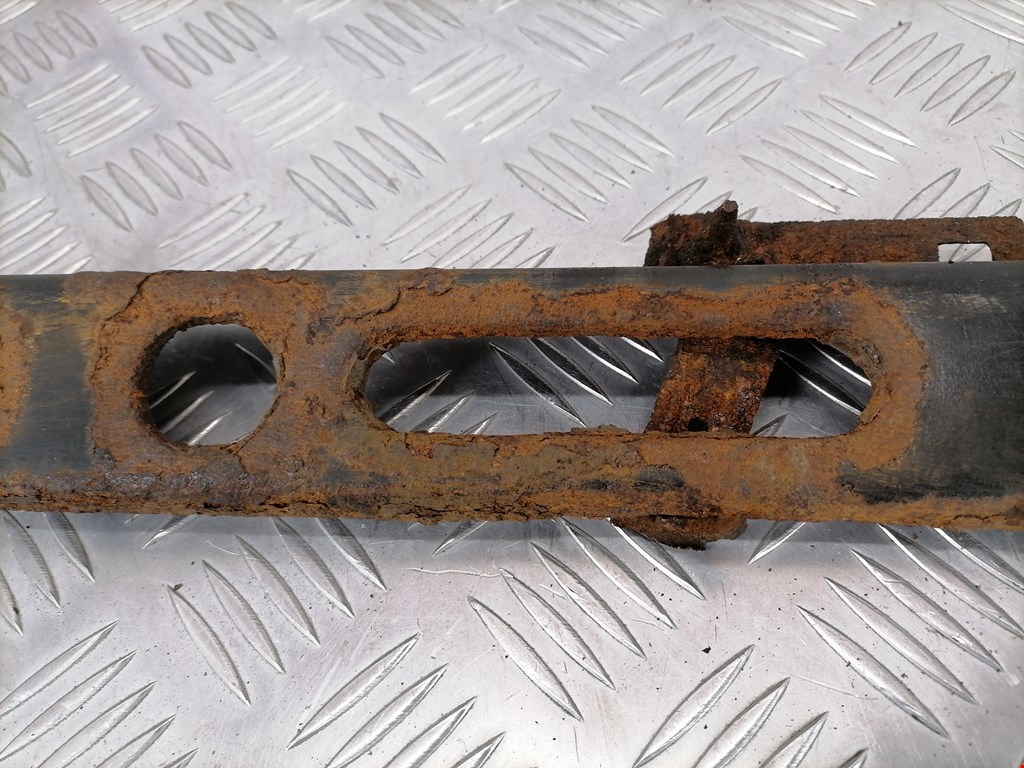 Балка подрадиаторная FORD Focus II 2005-2011