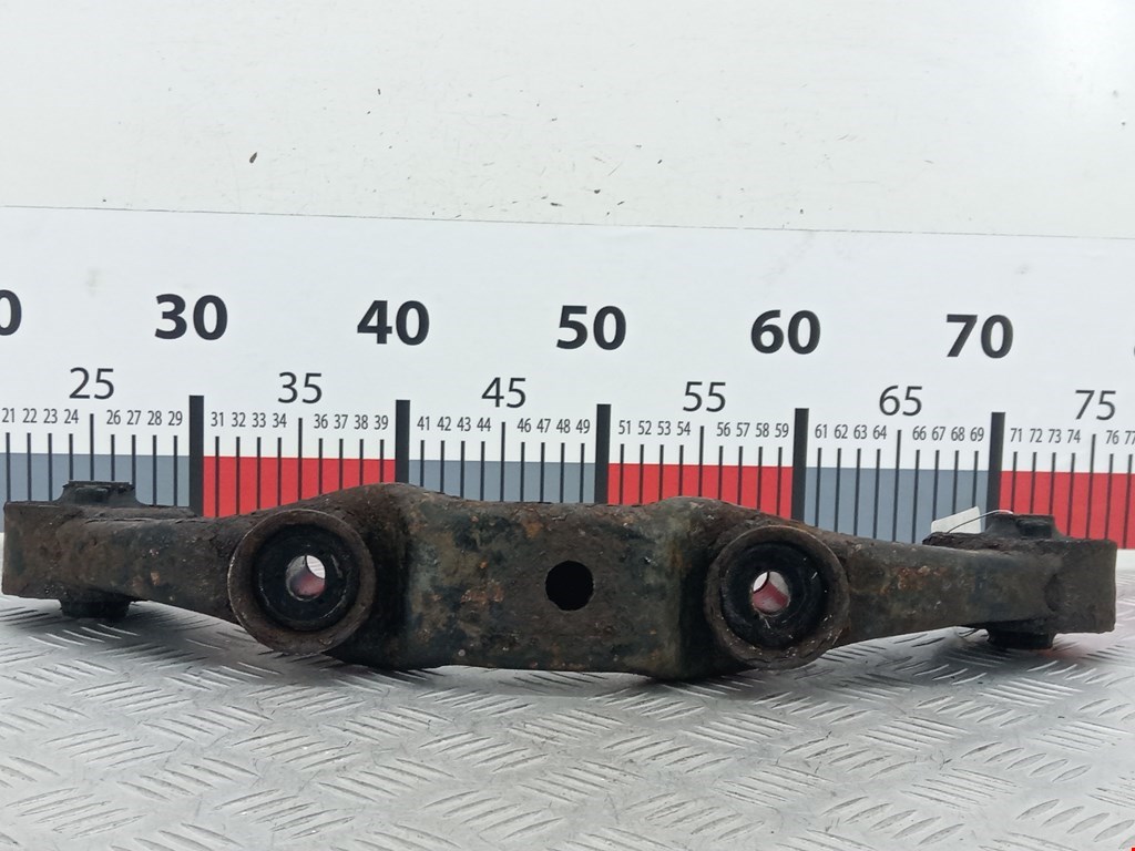 Кронштейн редуктора LEXUS RX 300\330\350\400H 2003-2009