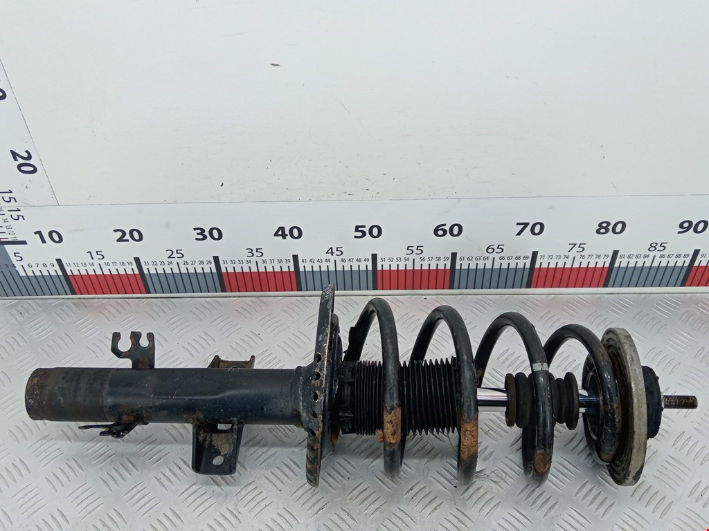 Амортизатор передний правый VOLKSWAGEN Transporter T5 2003-2015