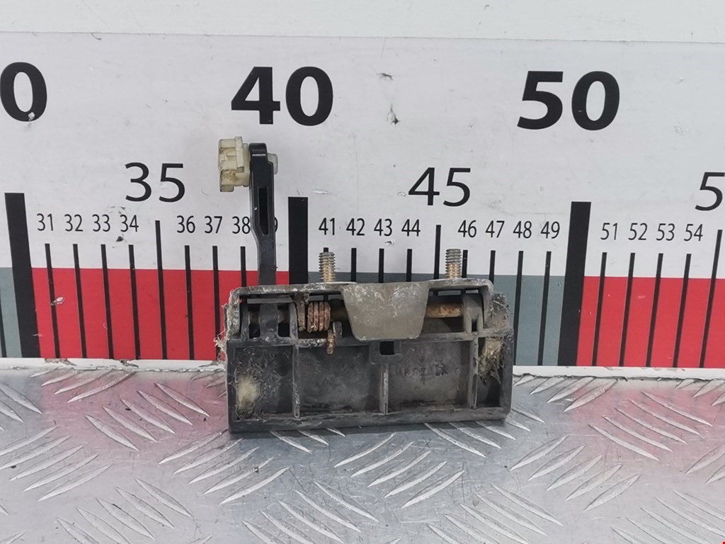 Ручка двери багажника наружная MITSUBISHI Pajero Sport 1998-2008