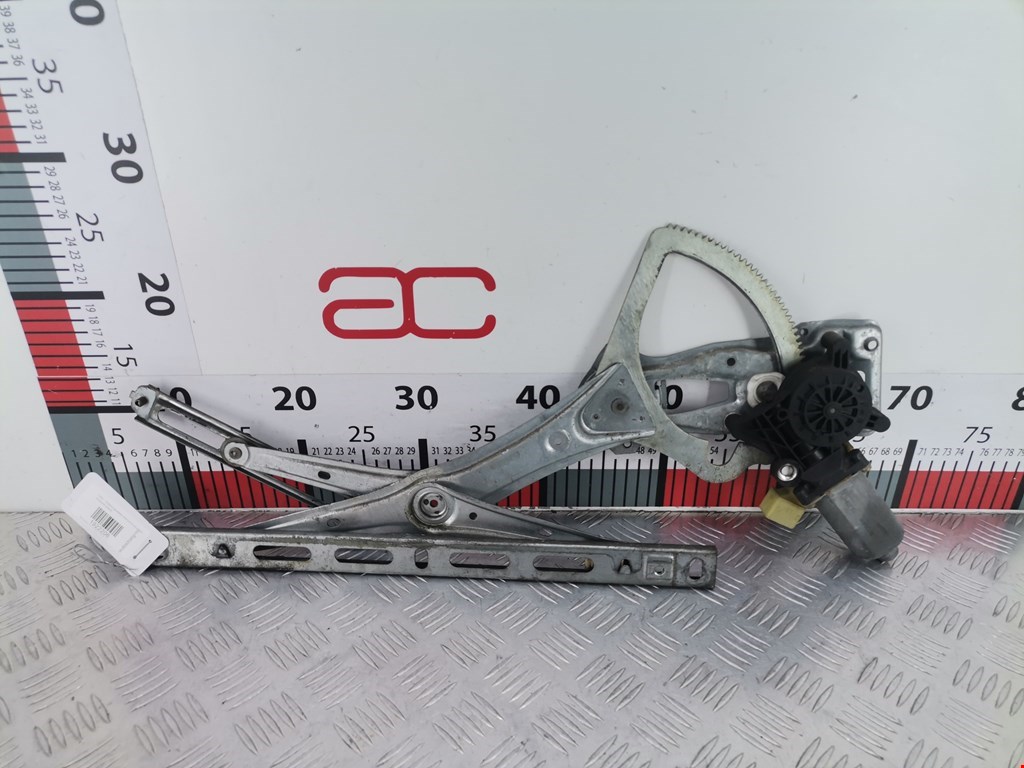 Стеклоподъемник передний правый MERCEDES-BENZ CLK-Class W208 1997-2002