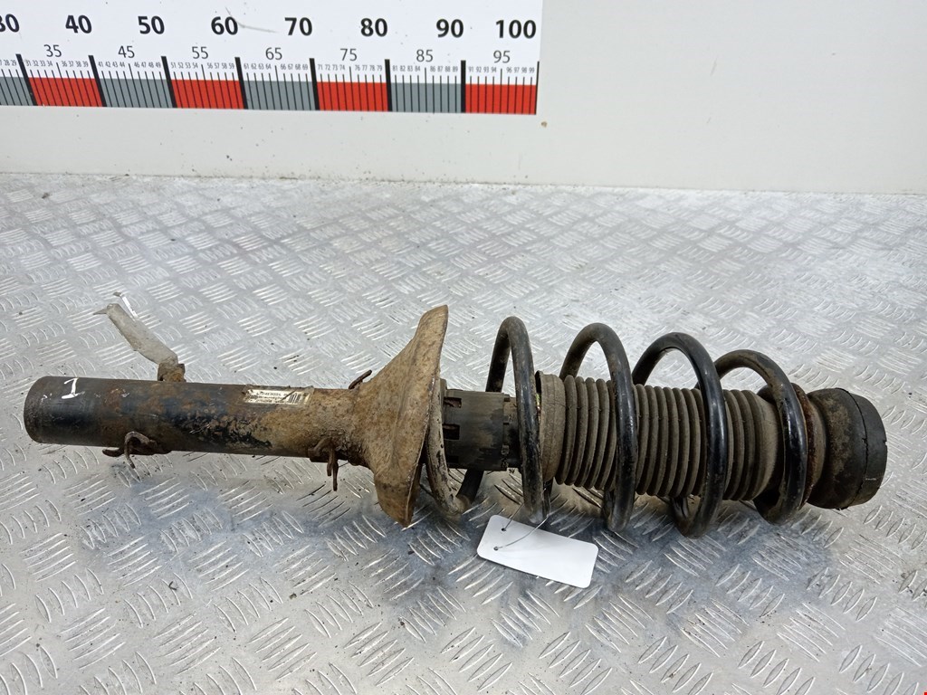 Амортизатор передний левый VOLKSWAGEN Golf III 1991-1997