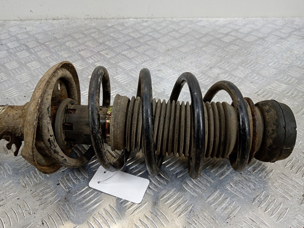 Амортизатор передний левый VOLKSWAGEN Golf III 1991-1997