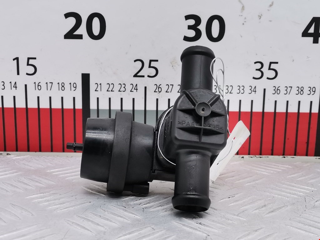 Кран отопителя (печки) Audi A5 8T (2007-2016)