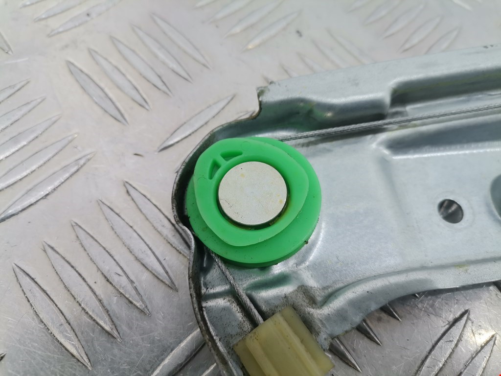 Стеклоподъемник задний левый VOLVO V60 2010-2018