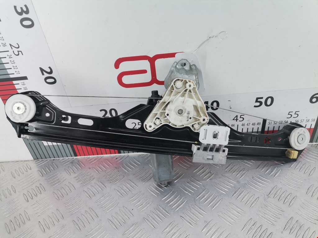 Стеклоподъемник задний правый MERCEDES-BENZ C-Class C-klasse W203 2000-2007