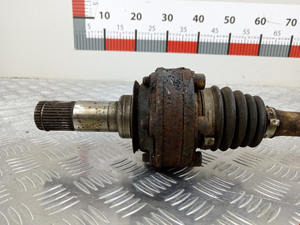 Полуось (привод, приводной вал) задняя левая PORSCHE Cayenne 955/957 2002-2010