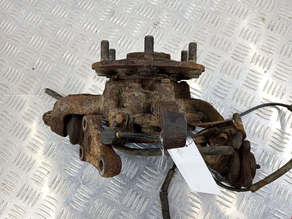 Ступица передняя правая MITSUBISHI L200 KB 2006-2015