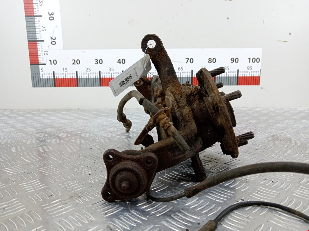 Ступица передняя правая MITSUBISHI L200 KB 2006-2015