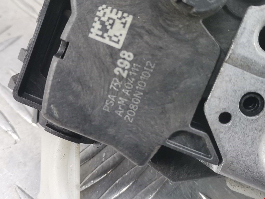 Замок двери задней правой PEUGEOT 3008 2009-2016