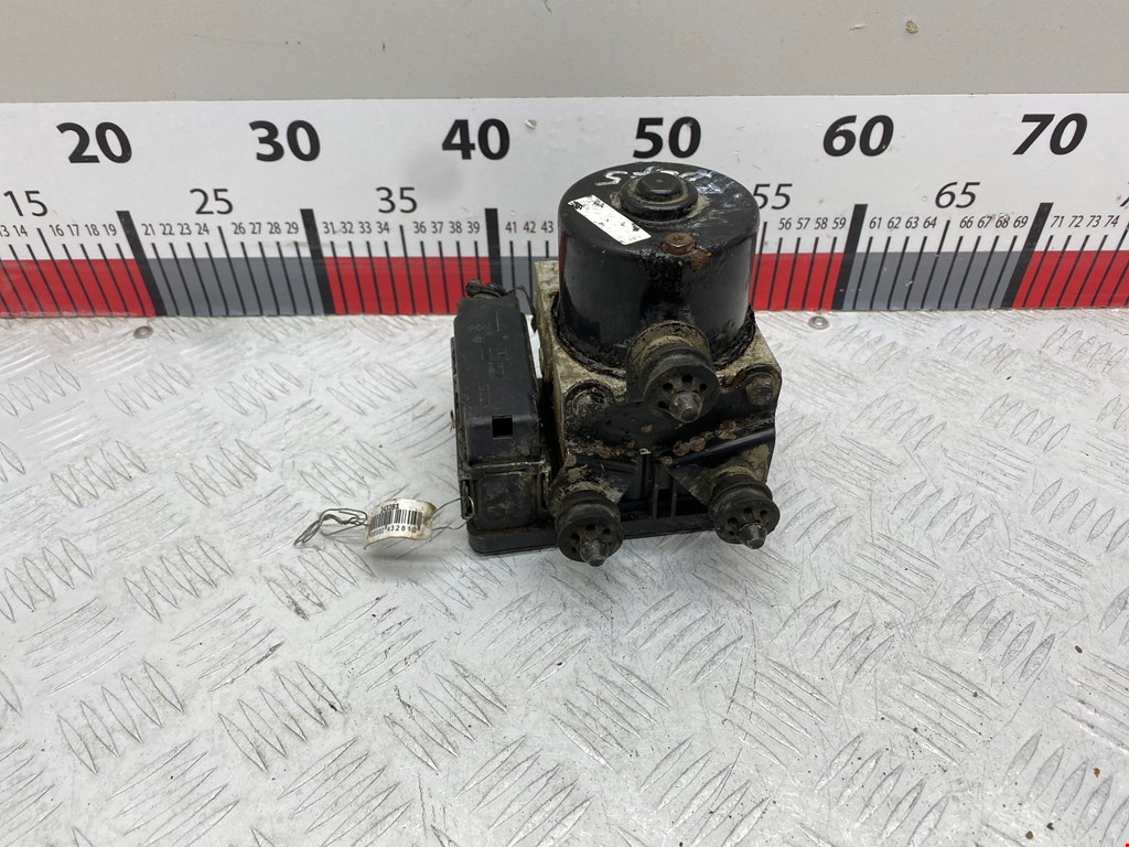 Блок ABS (насос) VOLKSWAGEN Golf V 2003-2009