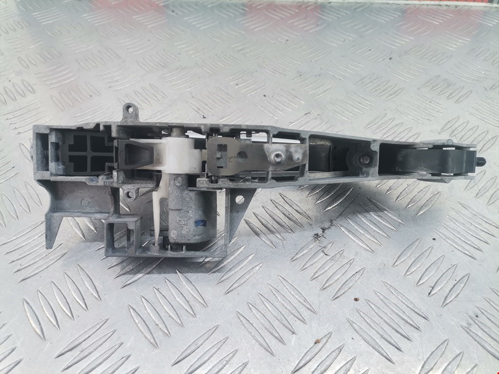 Ручка двери задней наружная правая PEUGEOT Partner 2008-2018