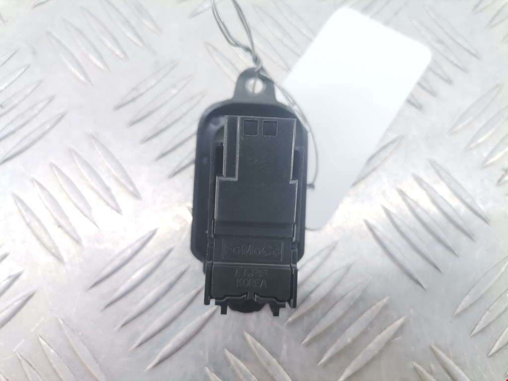 Кнопка стеклоподъемника VOLVO V60 2010-2018