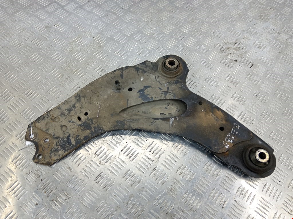 Рычаг передний левый OPEL Vivaro A 2001-2014