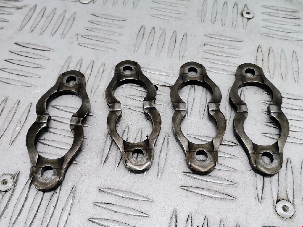 Крепление форсунки Volkswagen Passat 6 (2005-2010)