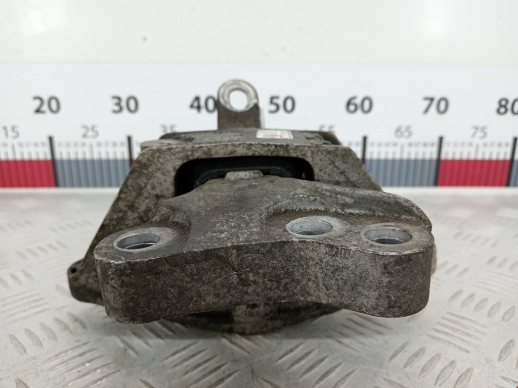 Подушка (опора) крепления двигателя Chevrolet Orlando (2010-2023)