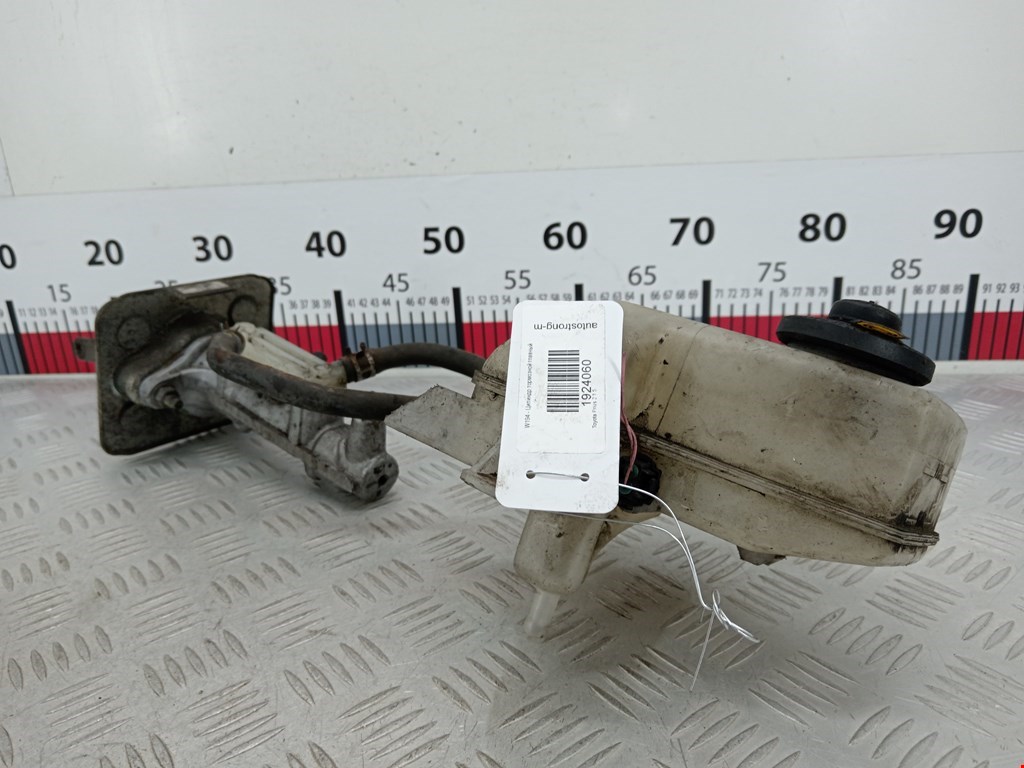Цилиндр тормозной главный TOYOTA Prius II XW20 2003-2012