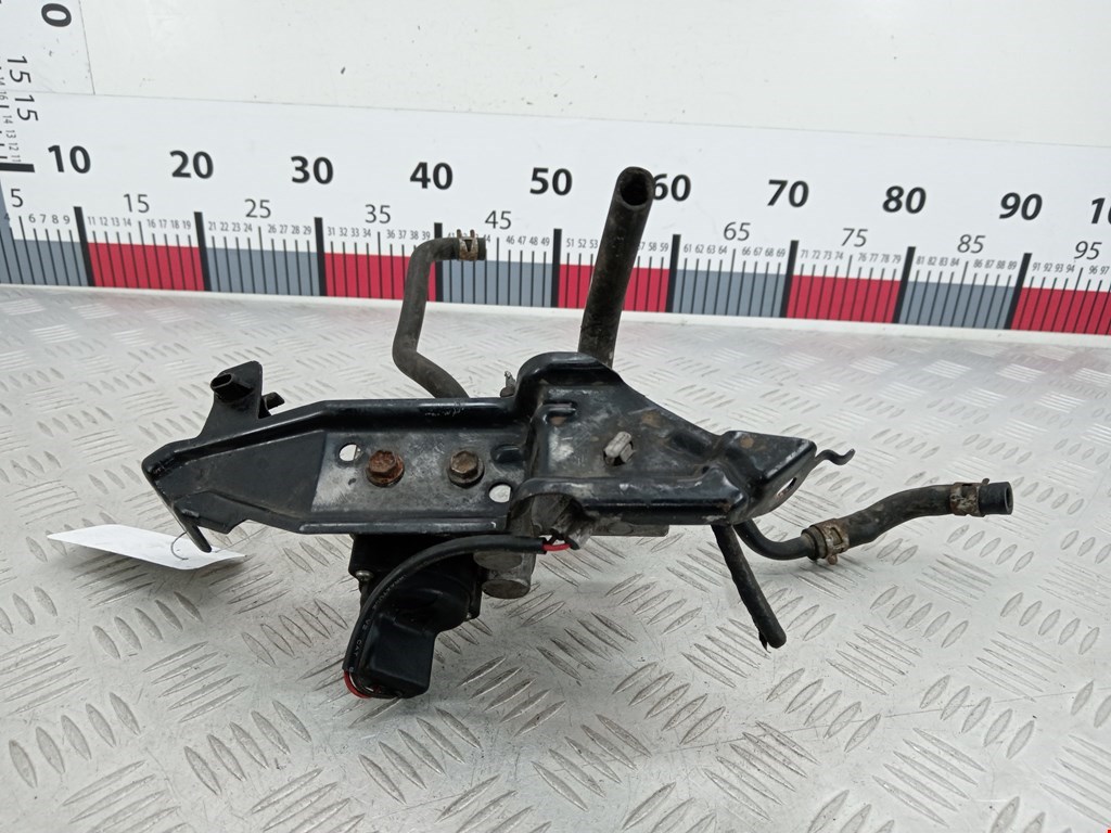 Цилиндр тормозной главный TOYOTA Prius II XW20 2003-2012