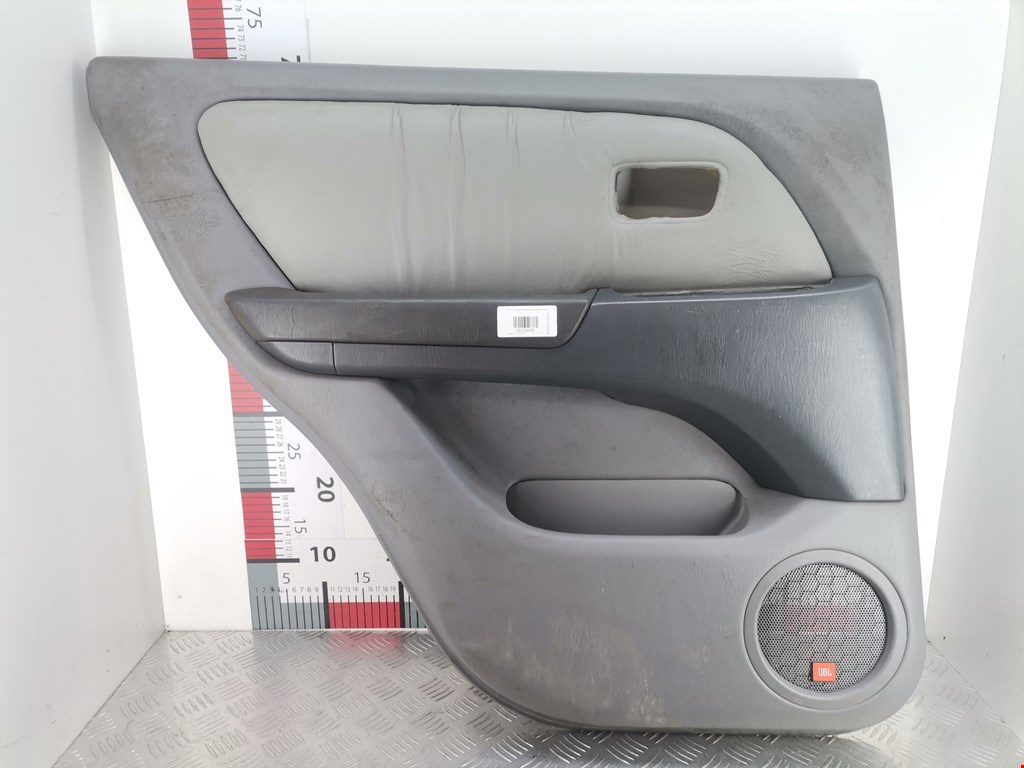 Обшивка двери задняя левая LEXUS RX 300 1997-2003