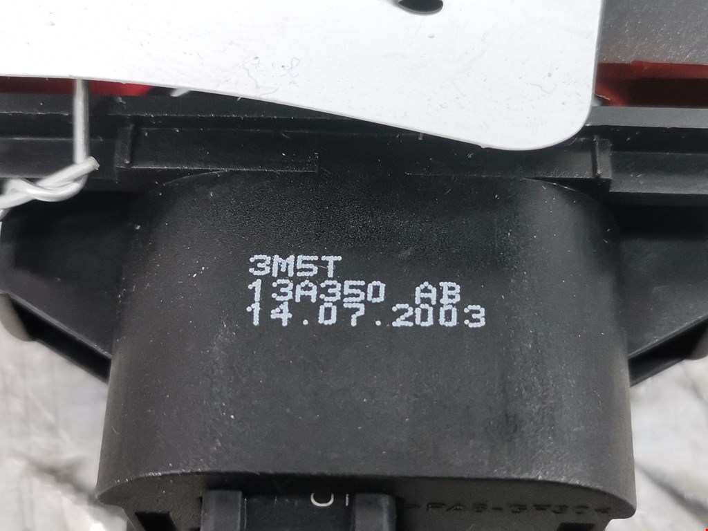 Кнопка аварийной сигнализации (аварийки) FORD C-MAX 2003-2010