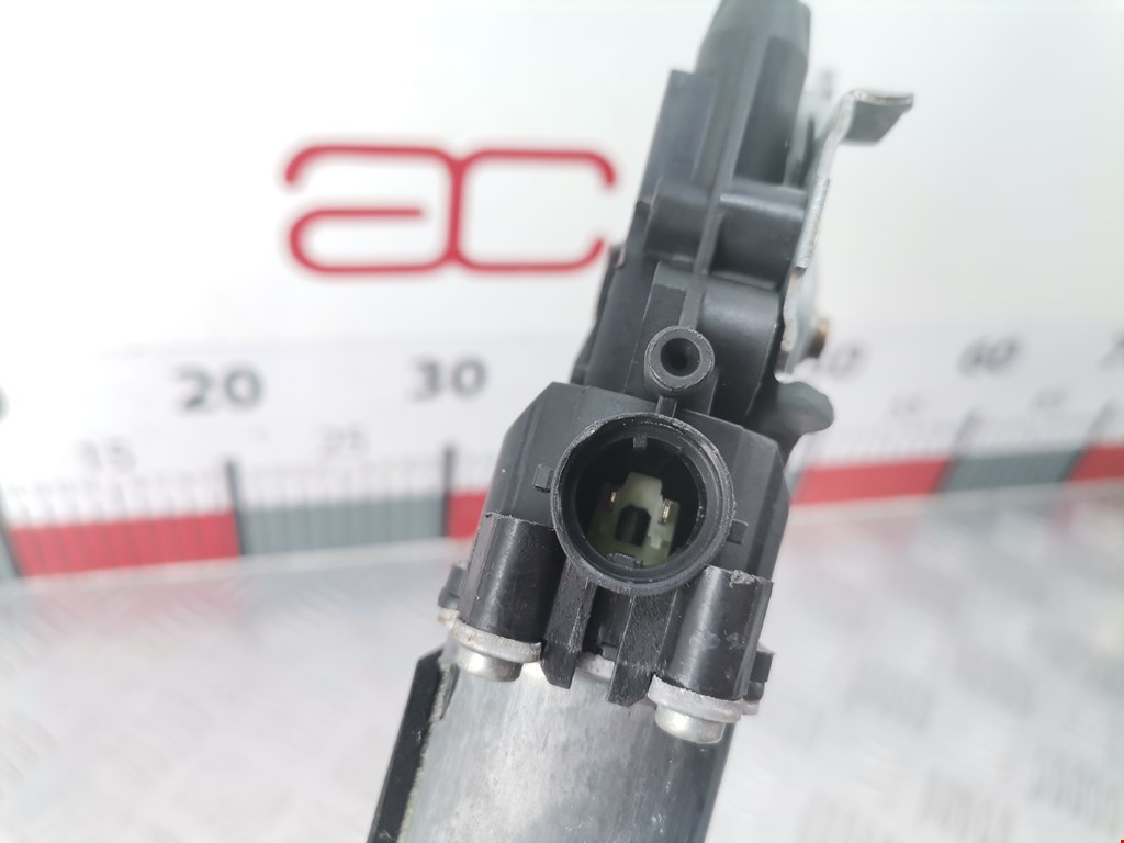 Стеклоподъемник задний левый NISSAN Note E11 2005-2014