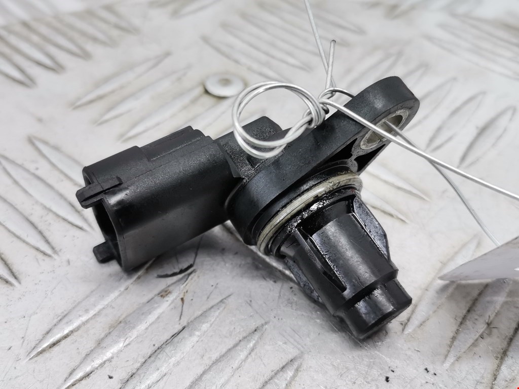 Датчик положения распредвала HYUNDAI i30 2007-2012