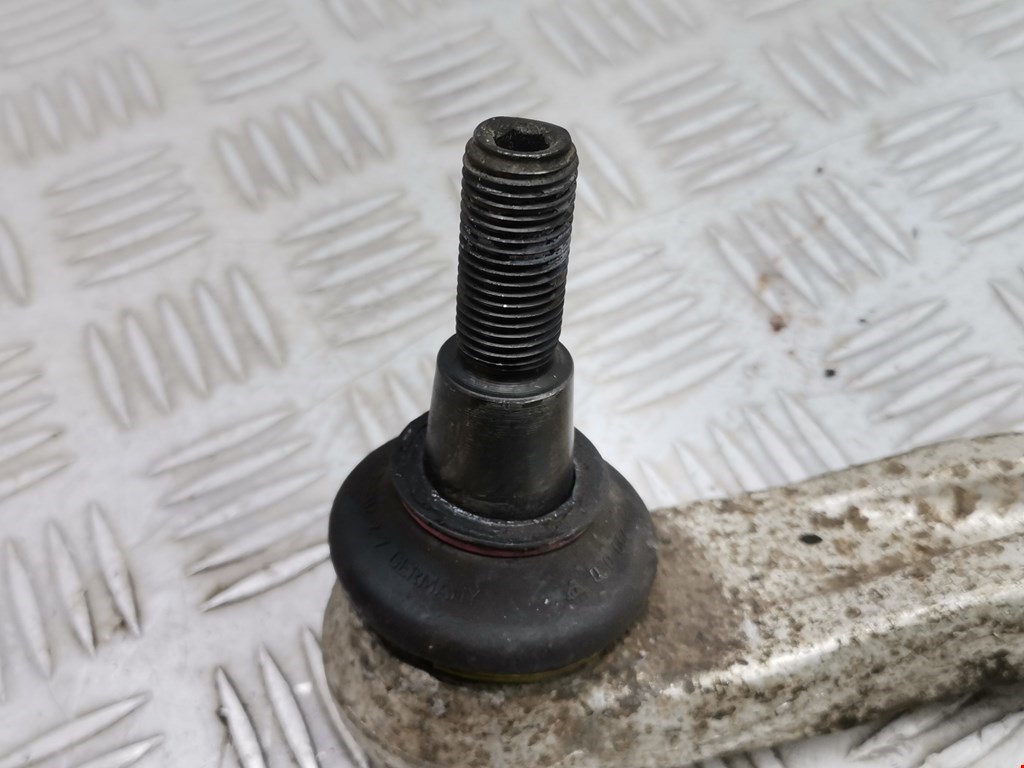 Рычаг передний левый AUDI A6 C6 2004-2010